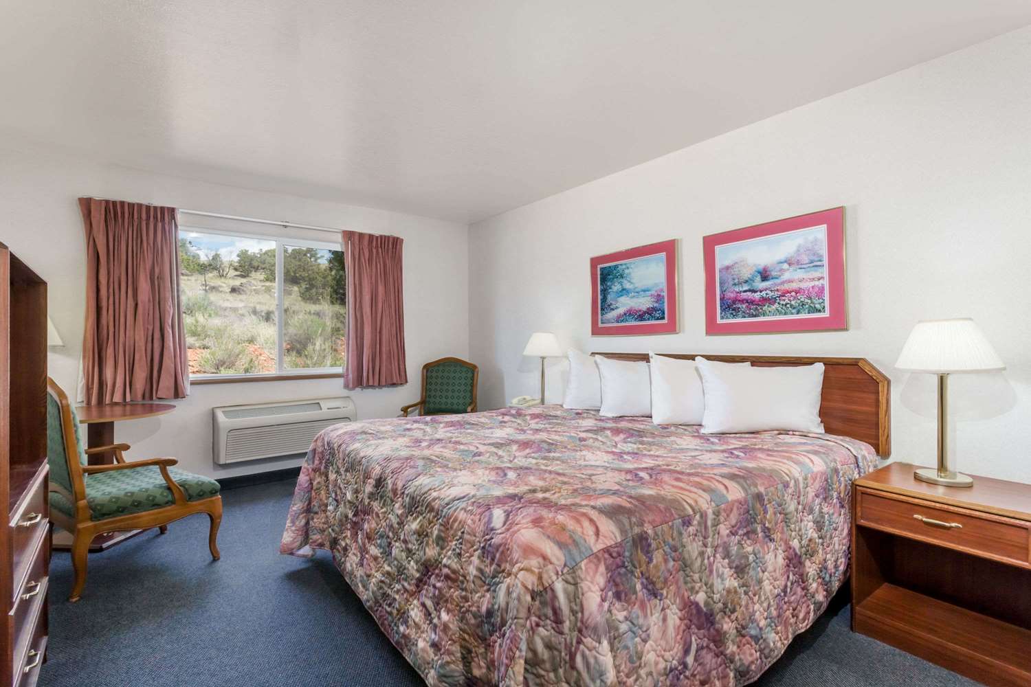 Days Inn Capitol Reef Park Torrey, UT See Discounts