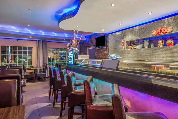 Restaurant - Days Inn Hicksville