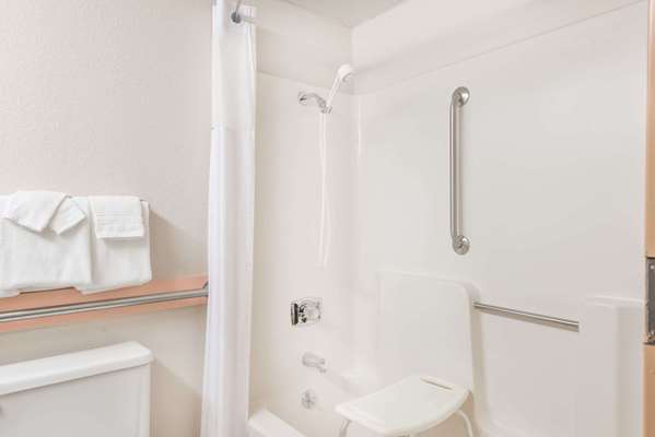  - Days Inn Kirksville