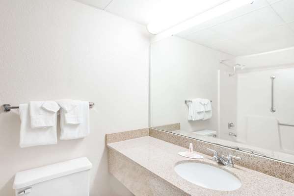  - Days Inn Kirksville