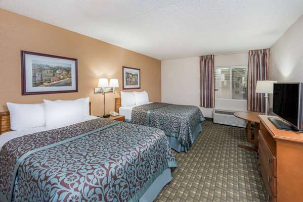  - Days Inn Kirksville