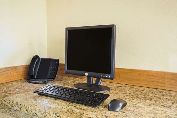 Conference Area - Days Inn Evansdale - I-380, Exit 68