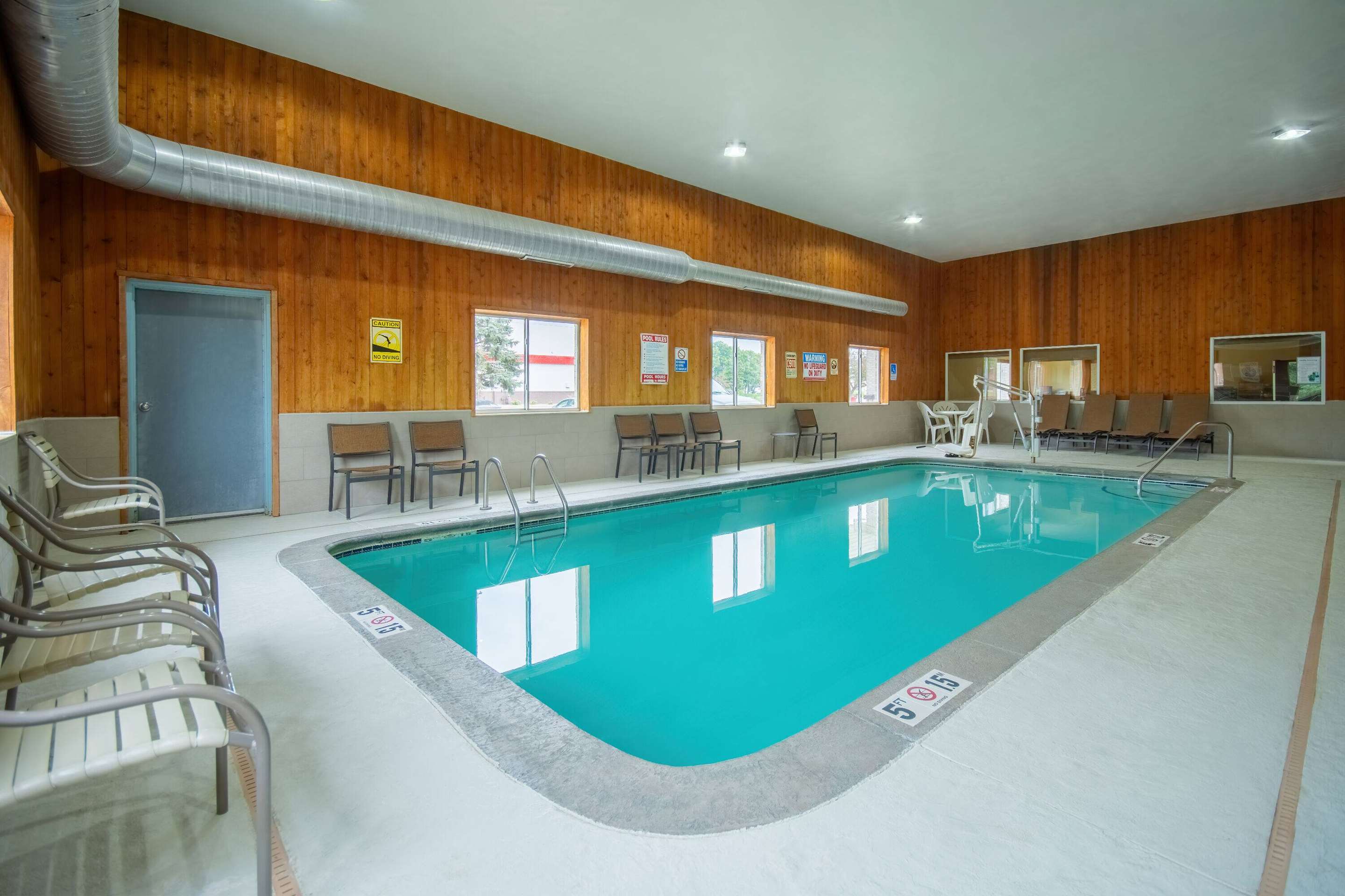 Pool - indoor | Days Inn by Wyndham Evansdale Waterloo