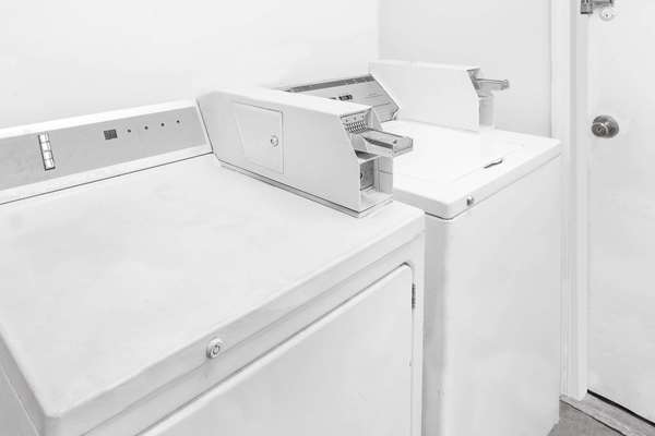 Amenities - Days Inn Ruther Glen - I-95, Exit 104