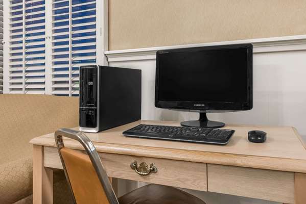  - Days Inn Deming - I-10, Exit 82