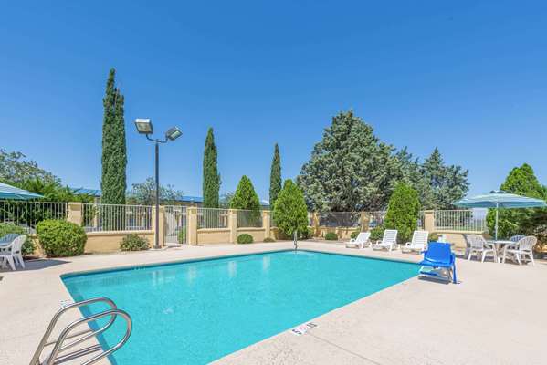 Pool - Days Inn Deming - I-10, Exit 82