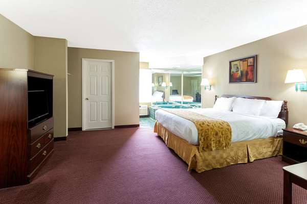  - Days Inn Dahlonega