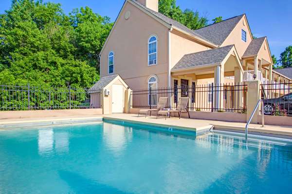 Exterior view - Days Inn Canton