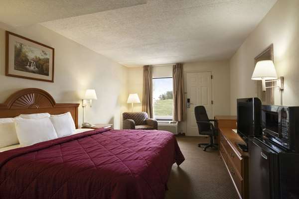  - Days Inn Farmville