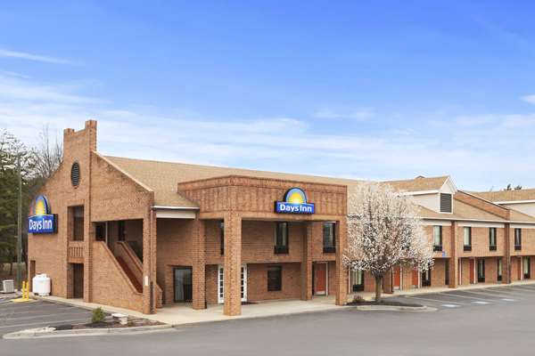 Exterior view - Days Inn Farmville