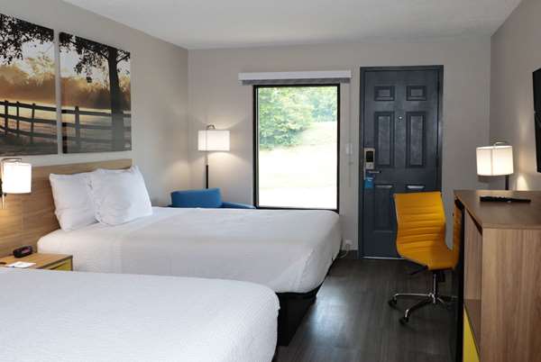  - Days Inn Farmville