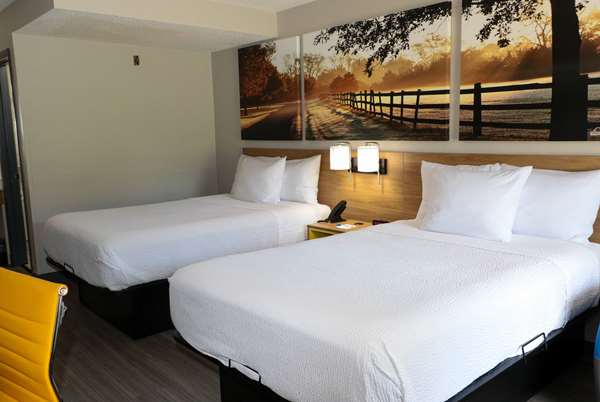  - Days Inn Farmville