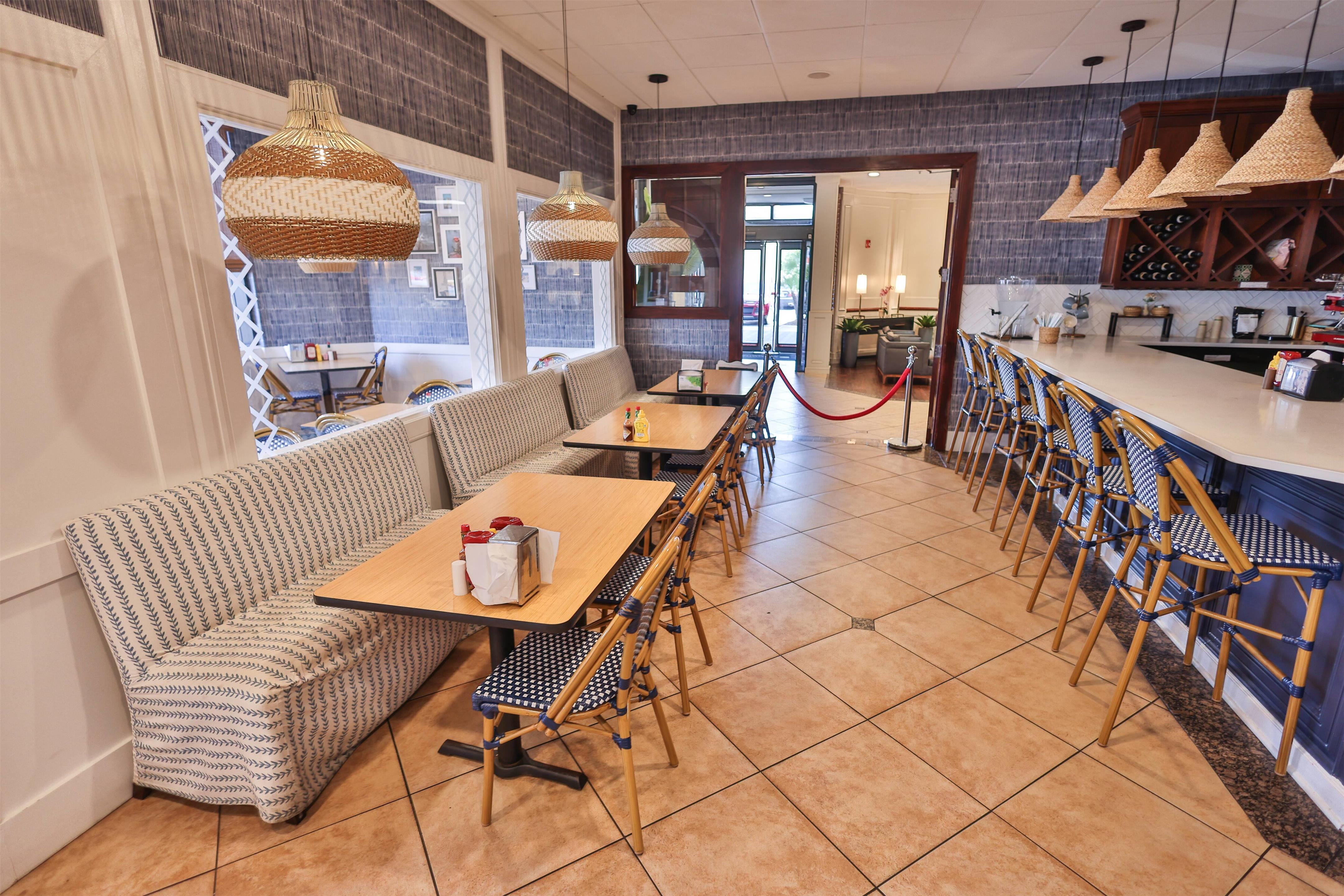 Restaurant | Wyndham Garden Fort Walton Beach Destin