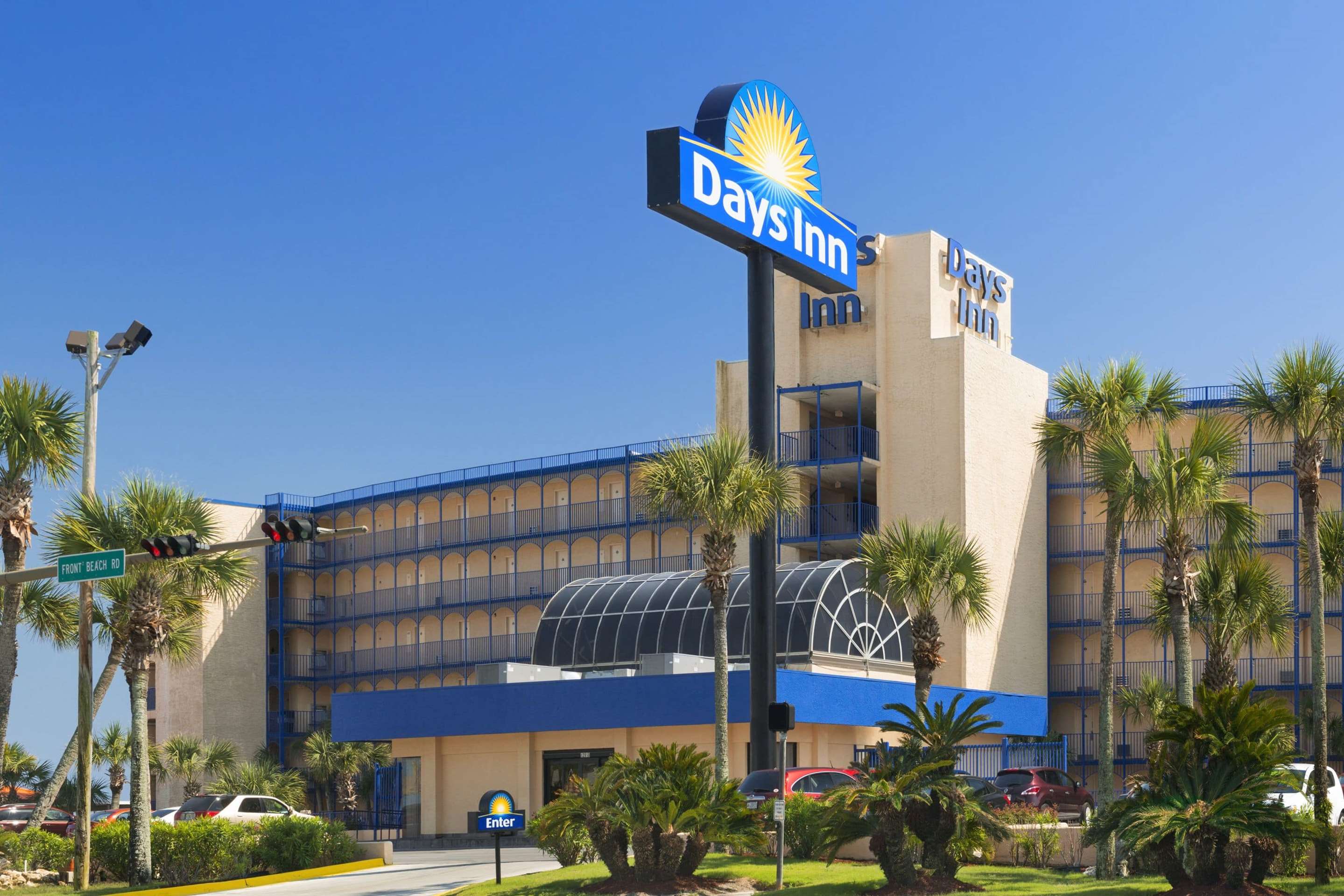 Exterior | Days Inn by Wyndham Panama City Beach/Ocean Front