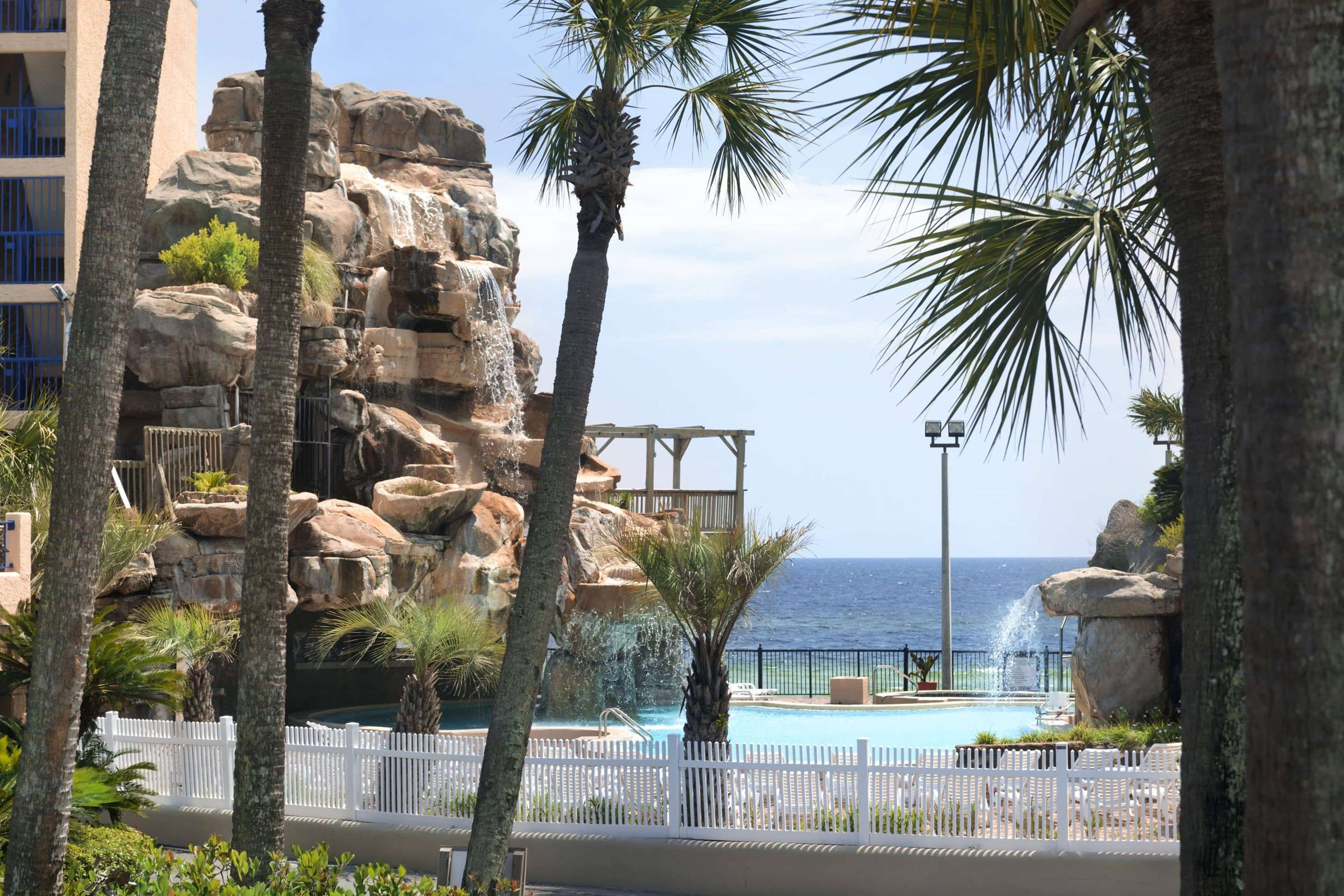 Pool | Days Inn by Wyndham Panama City Beach/Ocean Front