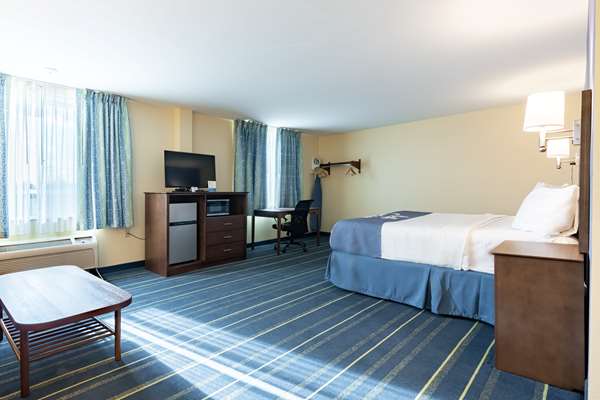  - Days Inn Hartford - I-91, Exit 27
