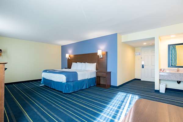  - Days Inn Hartford - I-91, Exit 27