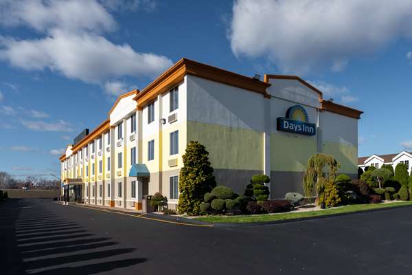 Exterior view - Days Inn Hartford - I-91, Exit 27