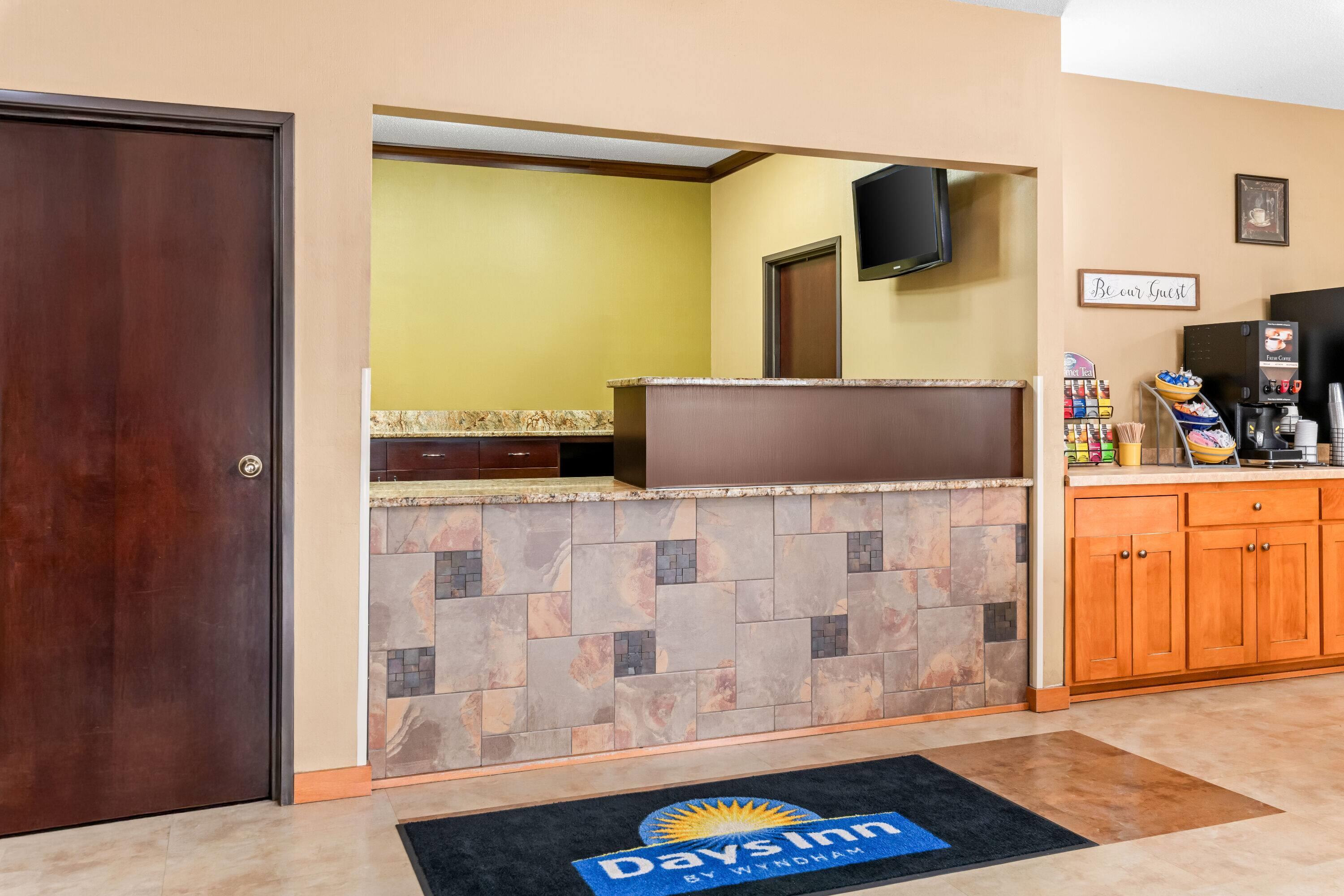 Reception | Days Inn by Wyndham Grand Forks Columbia Mall