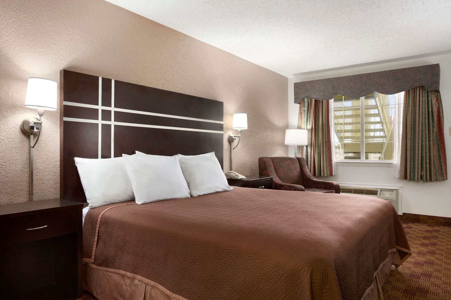 Travelodge Fort Hood Killeen, TX See Discounts