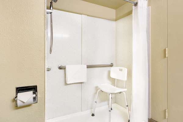  - Baymont Inn & Suites Charlotte - I-85, Exit 33