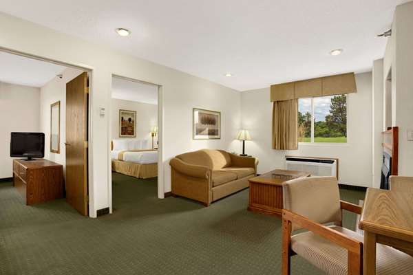 Suite - Days Inn Rapid City - I-90, Exit 59