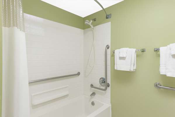  - Ramada Inn Vandalia - I-70, Exit 61