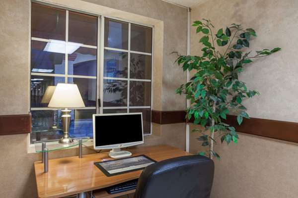 Conference Area - Days Inn Flagstaff - I-17, Exit 341