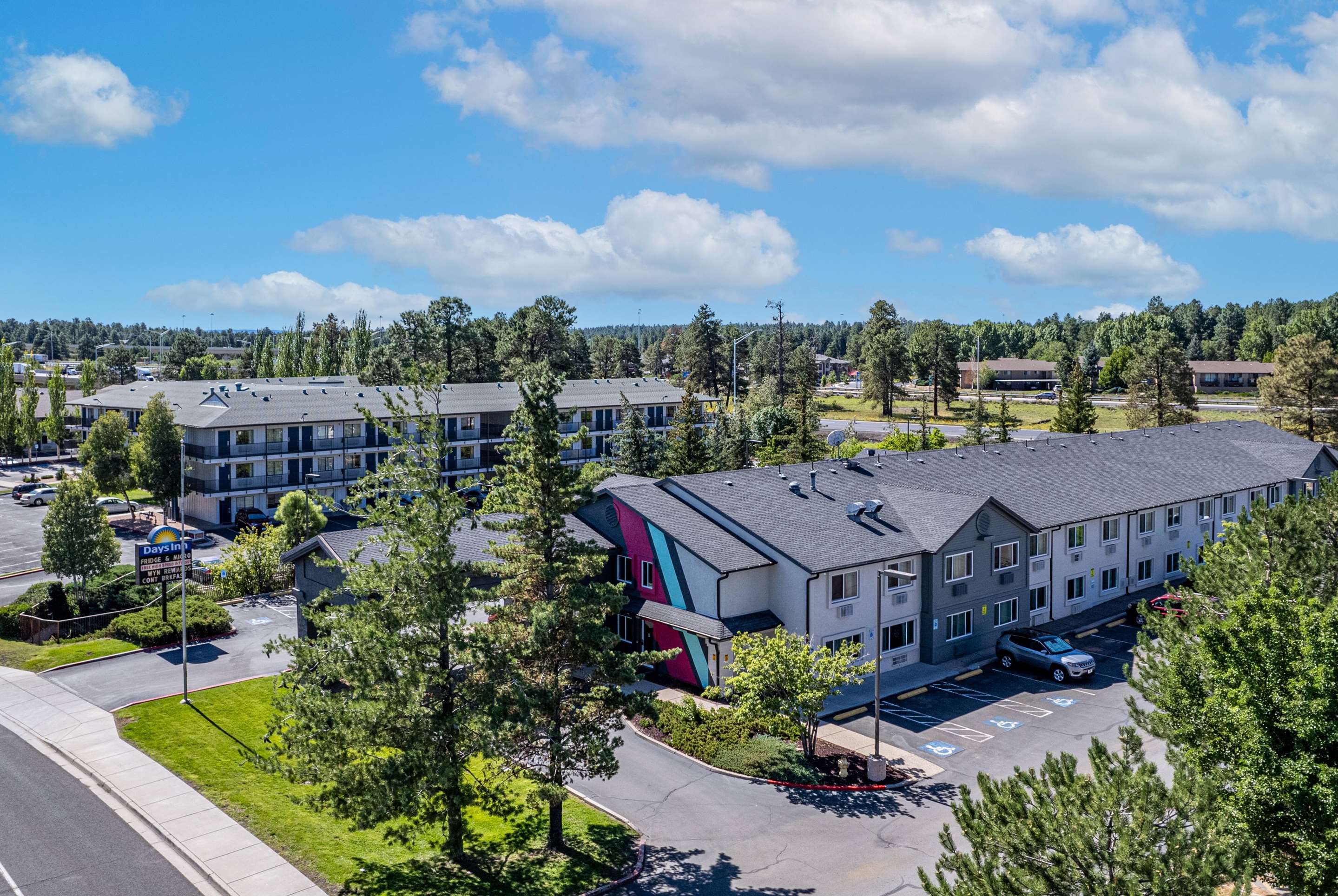 Exterior | Days Inn by Wyndham Flagstaff I-40