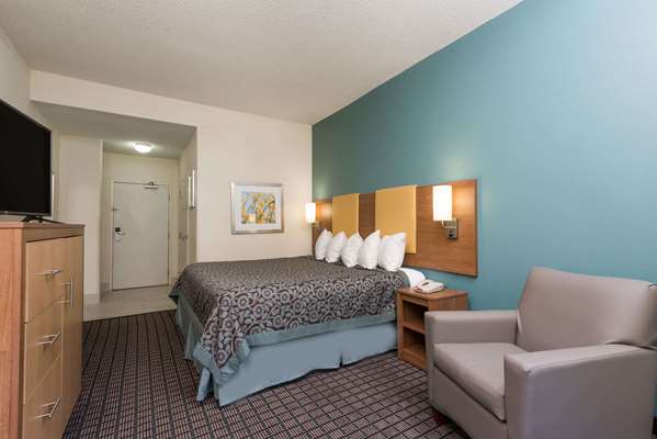 - Days Inn Ashland