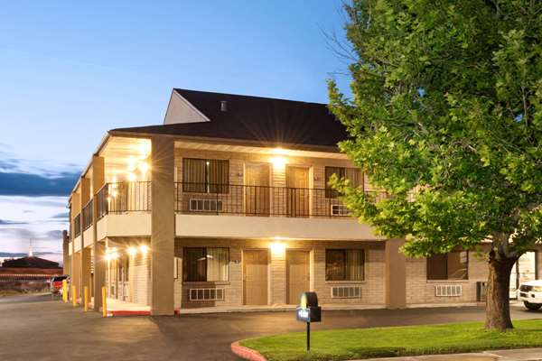 Exterior view - Days Inn Albuquerque West - I-40, Exit 155