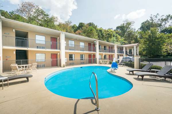 Pool - Days Inn North Asheville