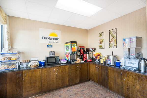  - Days Inn North Asheville