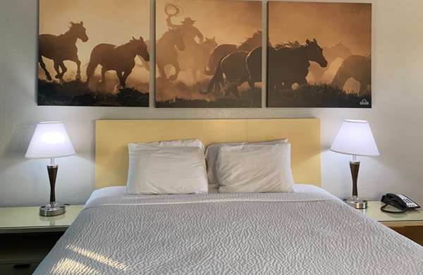  - Days Inn Canton - I-20, Exit 527