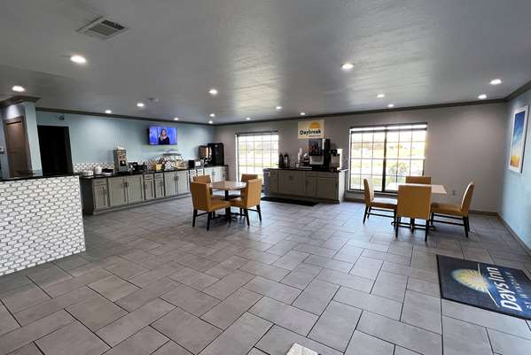 Amenities - Days Inn Canton - I-20, Exit 527