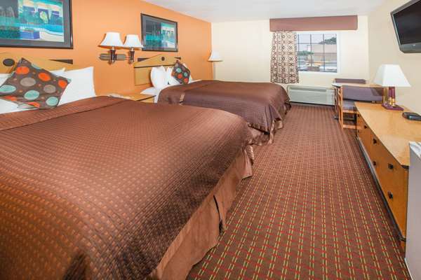  - Days Inn Alma - I-40, Exit 13