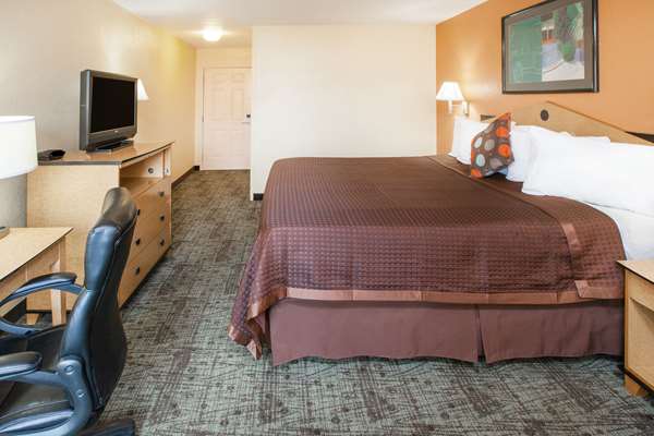  - Days Inn Alma - I-40, Exit 13