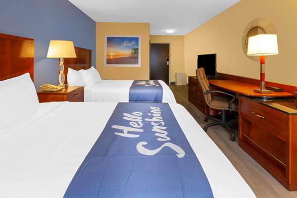  - Days Inn Cedar Point Milan South - I-80 & I-90, Exit 118