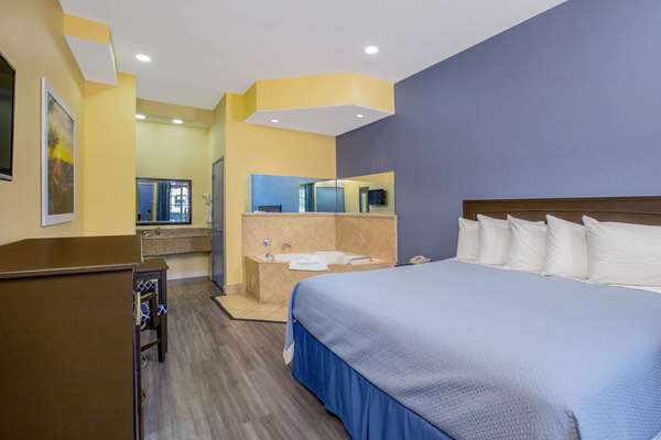 Suite - Days Inn Banning - I-10, Exit 99