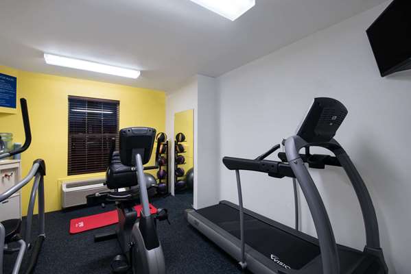 Fitness/ Exercise Room - Days Inn Jamestown - I-94, Exit 258