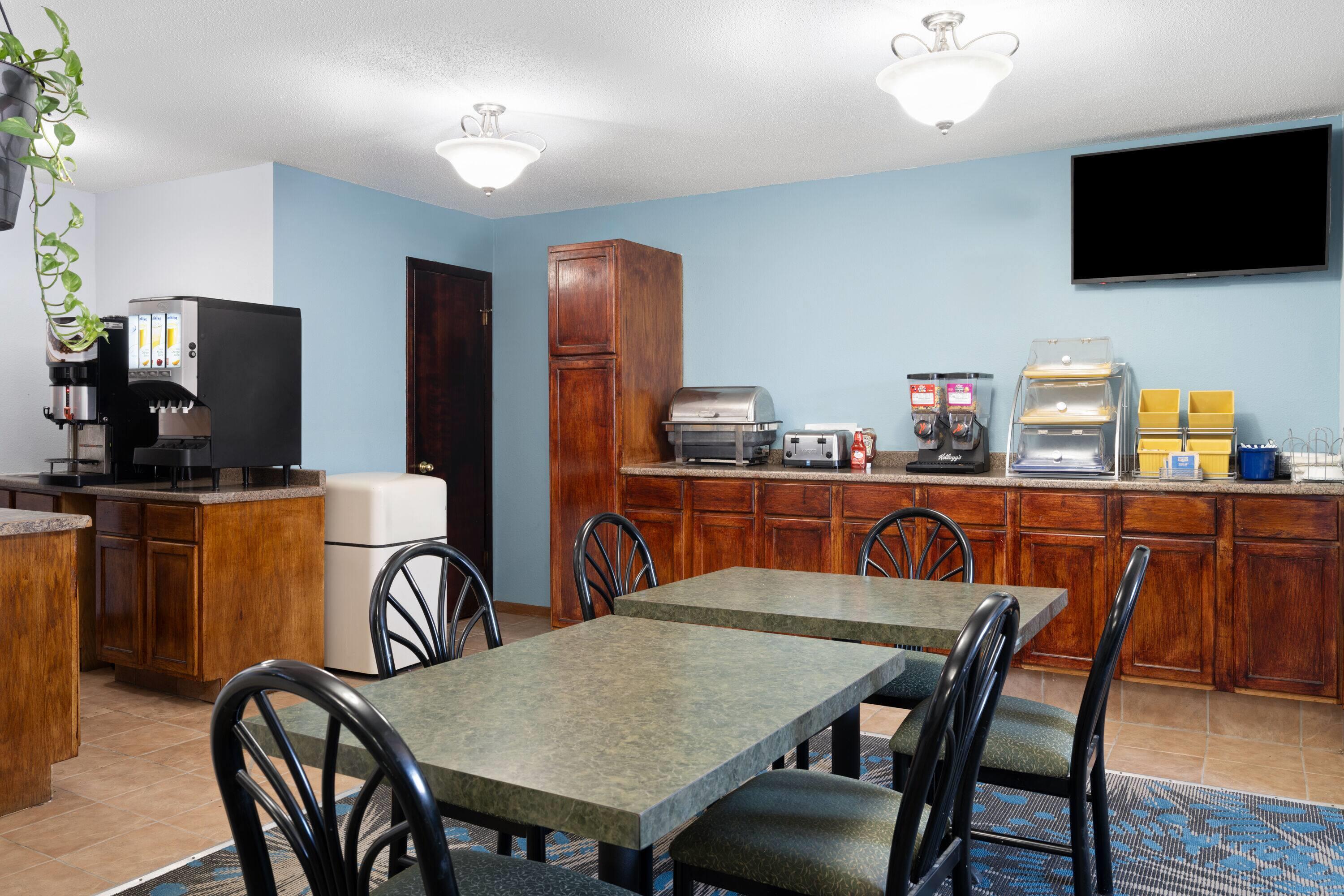 Property amenity | Days Inn by Wyndham Jamestown