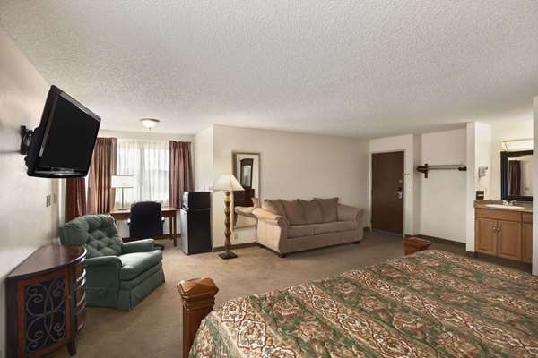Suite - Days Inn Billings - I-90, Exit 446