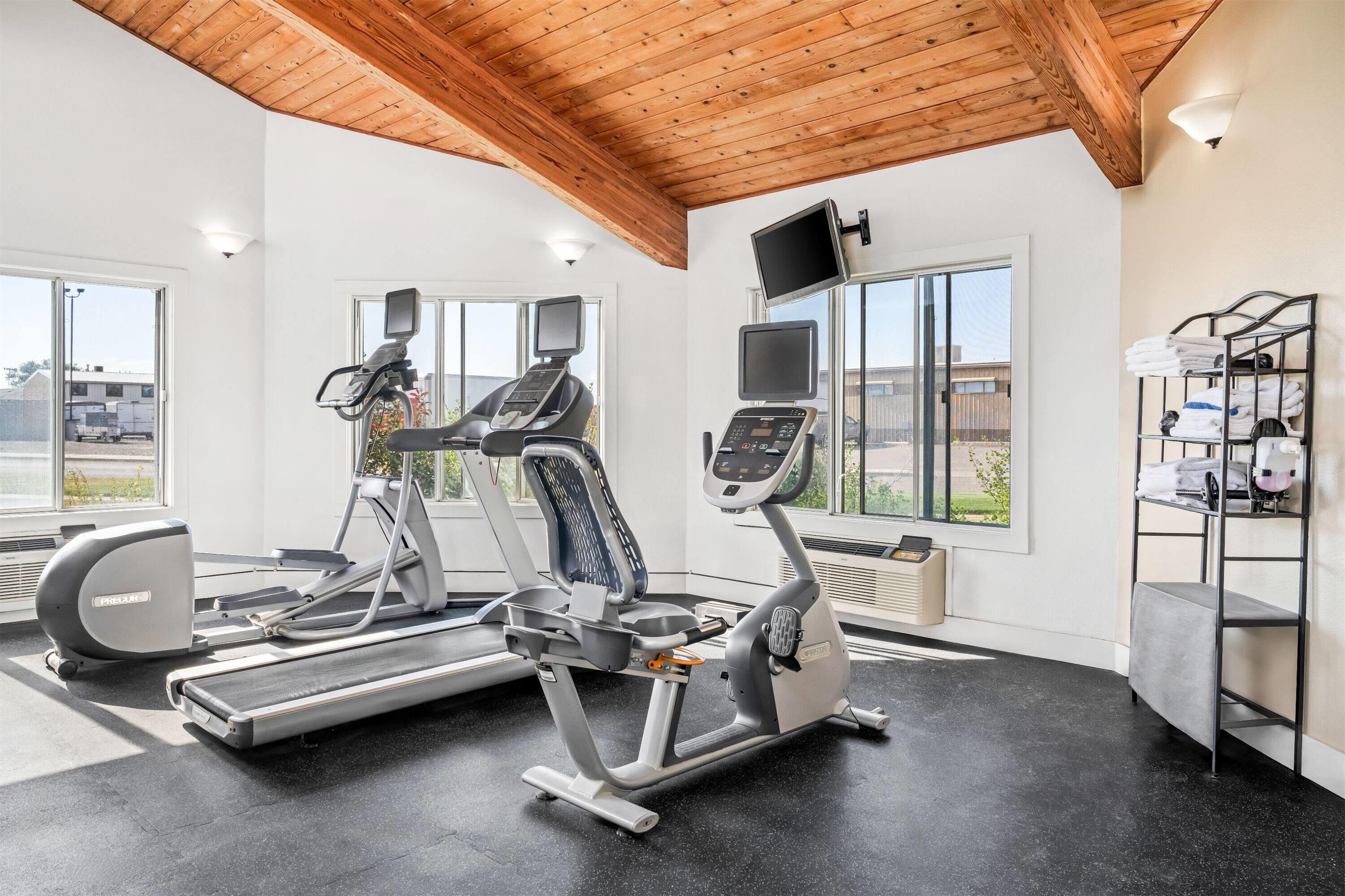 Health club fitness center gym | Days Inn by Wyndham Billings