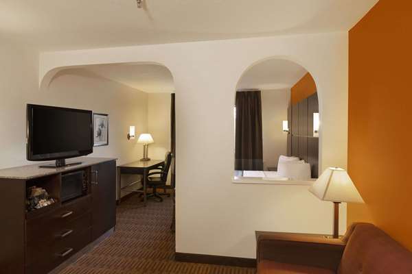 Suite - Days Inn Los Lunas - I-25, Exit 203