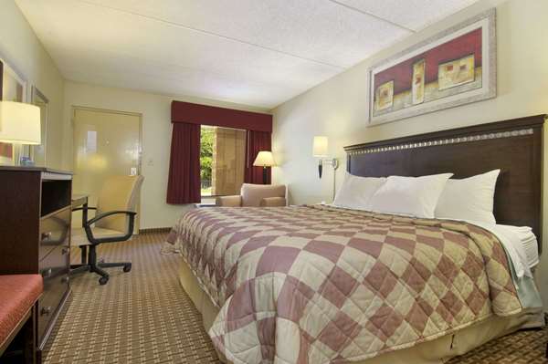  - Days Inn Leeds - I-20, Exit 144