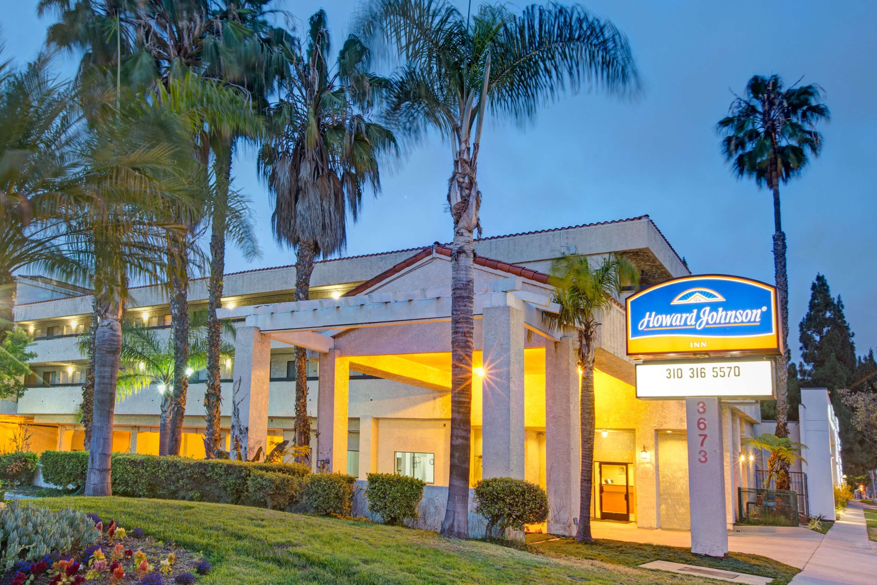 Howard Johnson Torrance | Howard Johnson by Wyndham Torrance