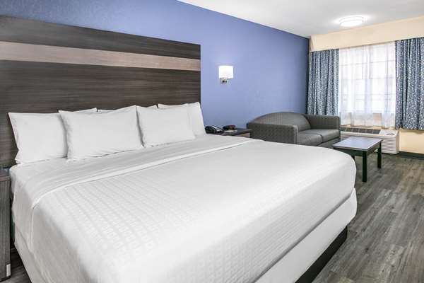  - Days Inn Waco - I-35, Exit 338B