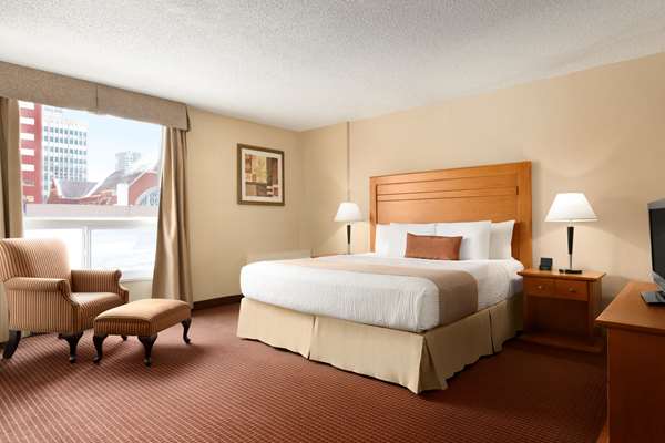  - Days Inn Edmonton