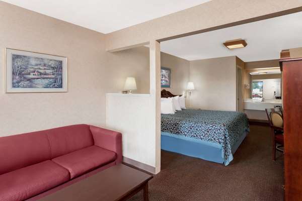 Suite - Days Inn Morristown