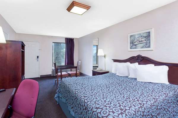  - Days Inn Morristown